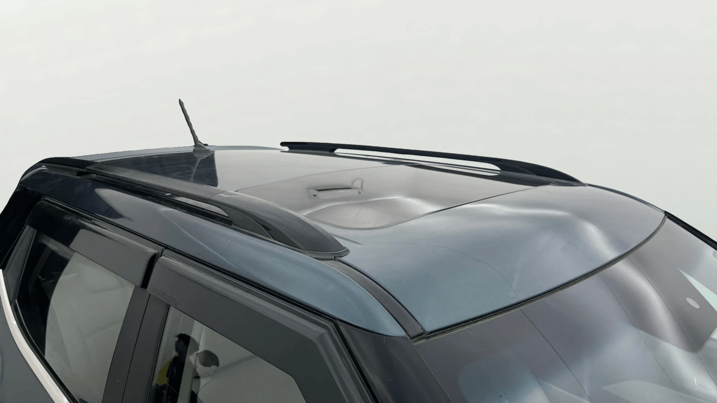 2022 Mahindra XUV300 W8 (O) 1.5 DIESEL AMT, Diesel, Automatic, 71,615 km, Moonroof/ Sunroof
