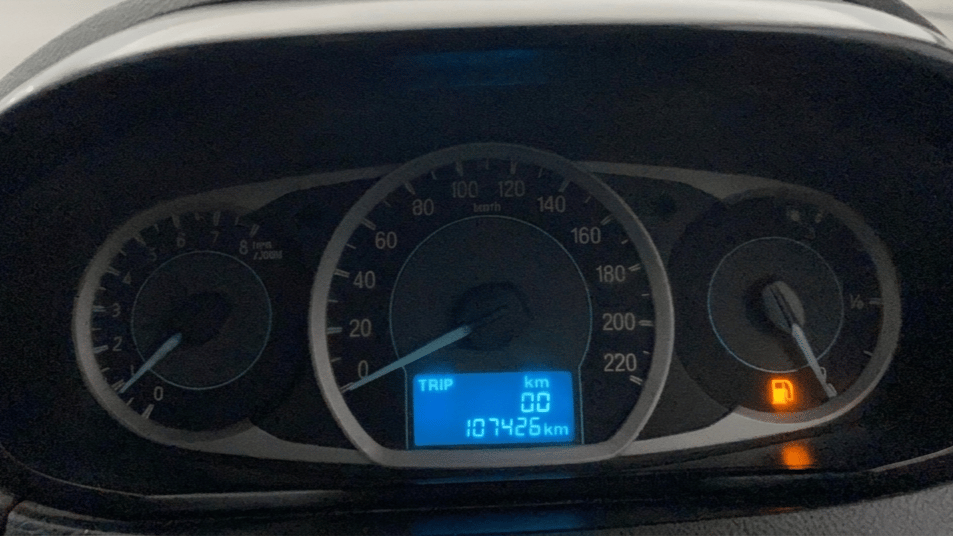 2015 Ford New Figo TITANIUM 1.2 PETROL MT, Petrol, Manual, 1,07,446 km, Odometer Image