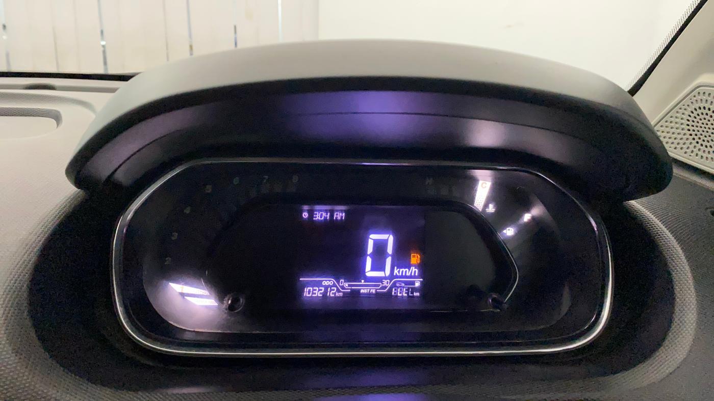 2020 Tata Tiago XT PETROL, Petrol, Manual, 1,03,205 km, Odometer Image