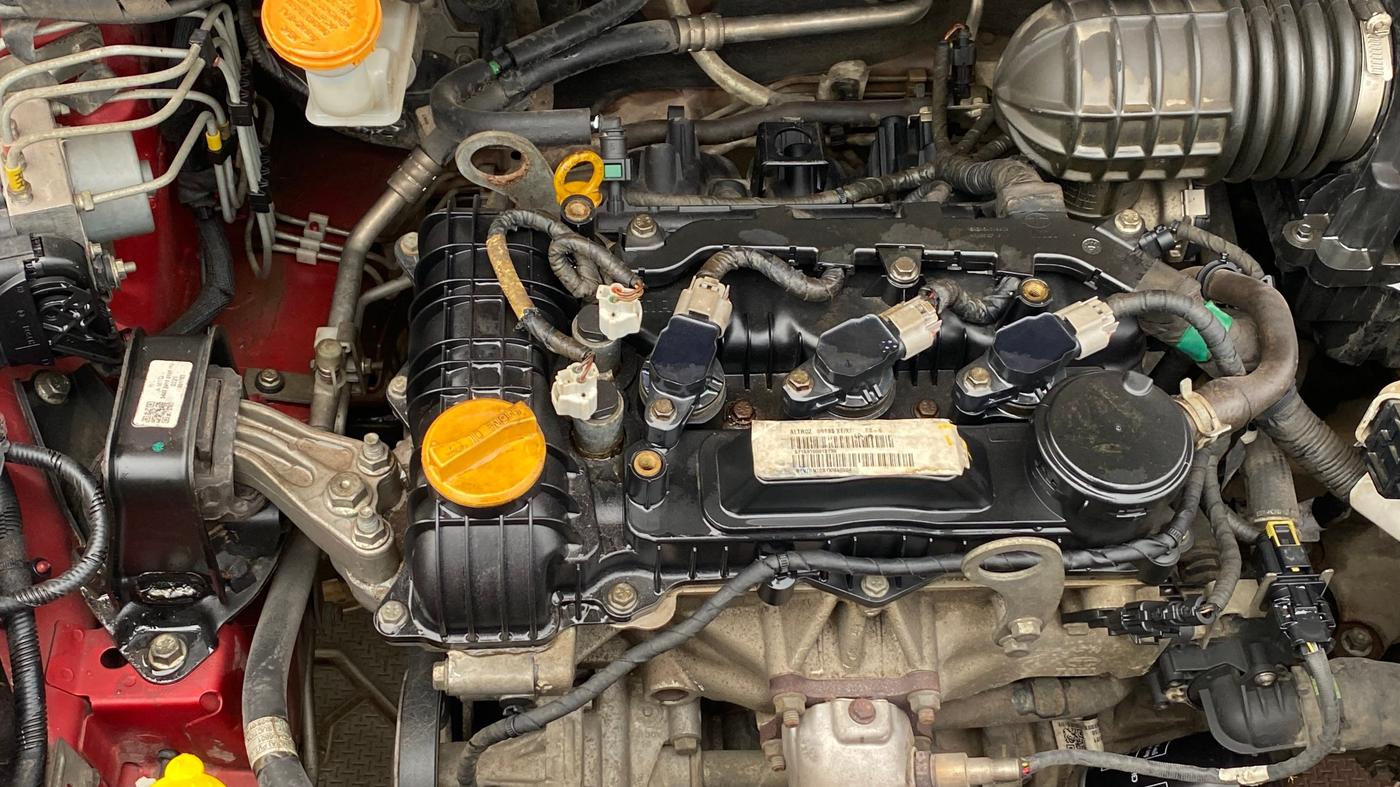 2021 Tata ALTROZ XE PETROL, Petrol, Manual, 79,557 km, Engine View - Right