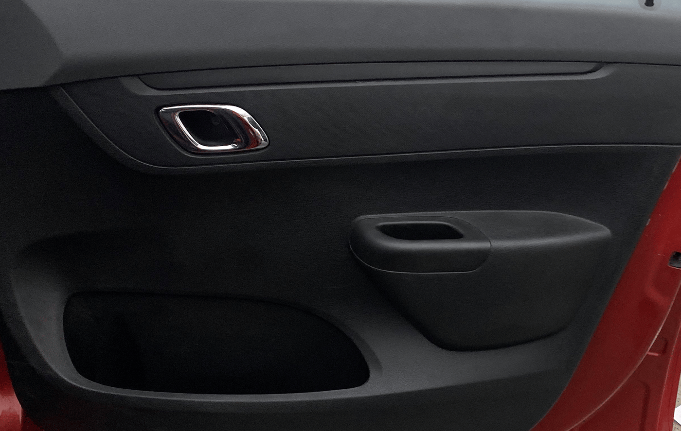 2020 Renault Kwid RXT 1.0 AMT (O), Petrol, Automatic, 1,06,236 km, Driver Side Door Panels Control
