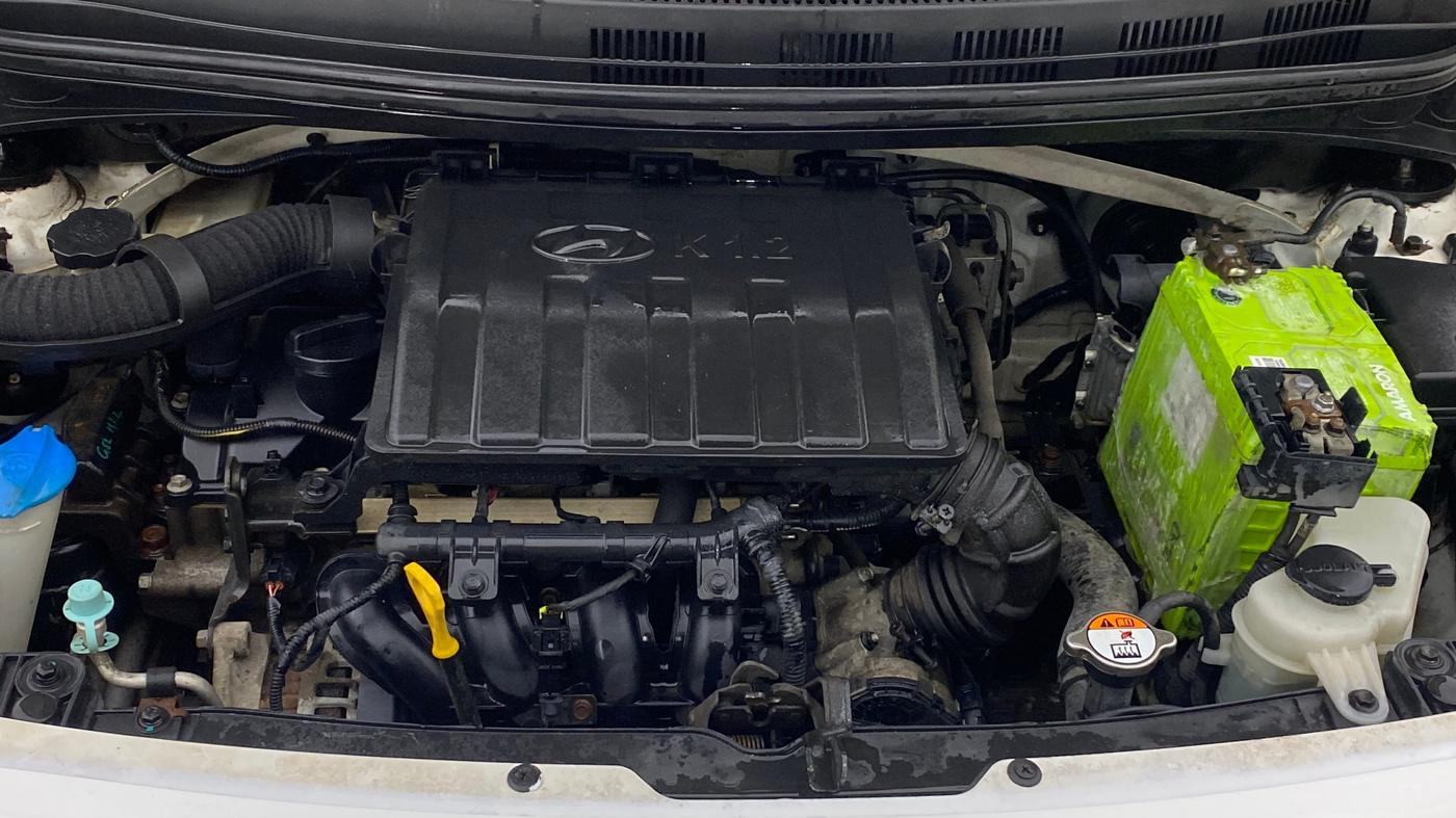 2014 Hyundai Xcent SX 1.2, Petrol, Manual, 74,494 km, Engine View