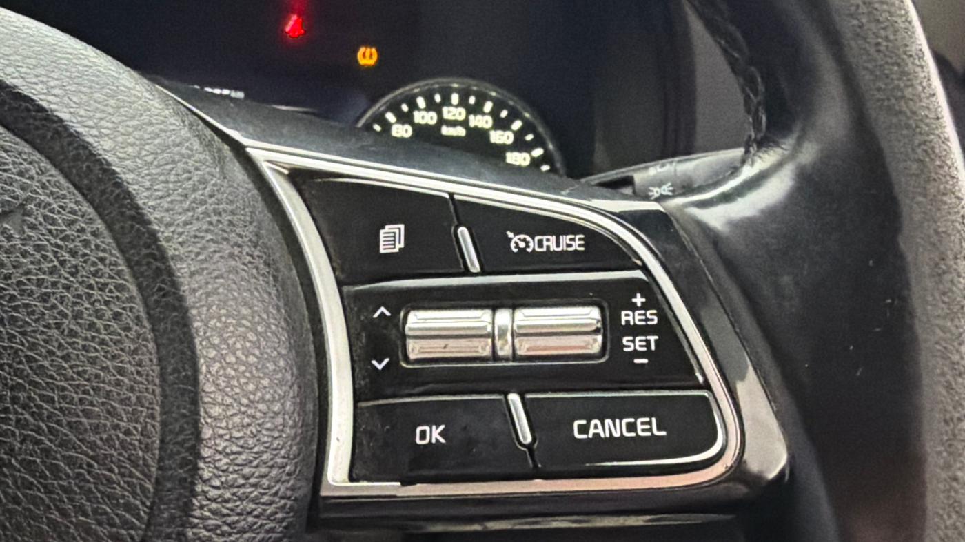 2019 KIA SELTOS HTX PLUS AT1.5 DIESEL, Diesel, Automatic, 1,31,922 km, Adaptive Cruise Control