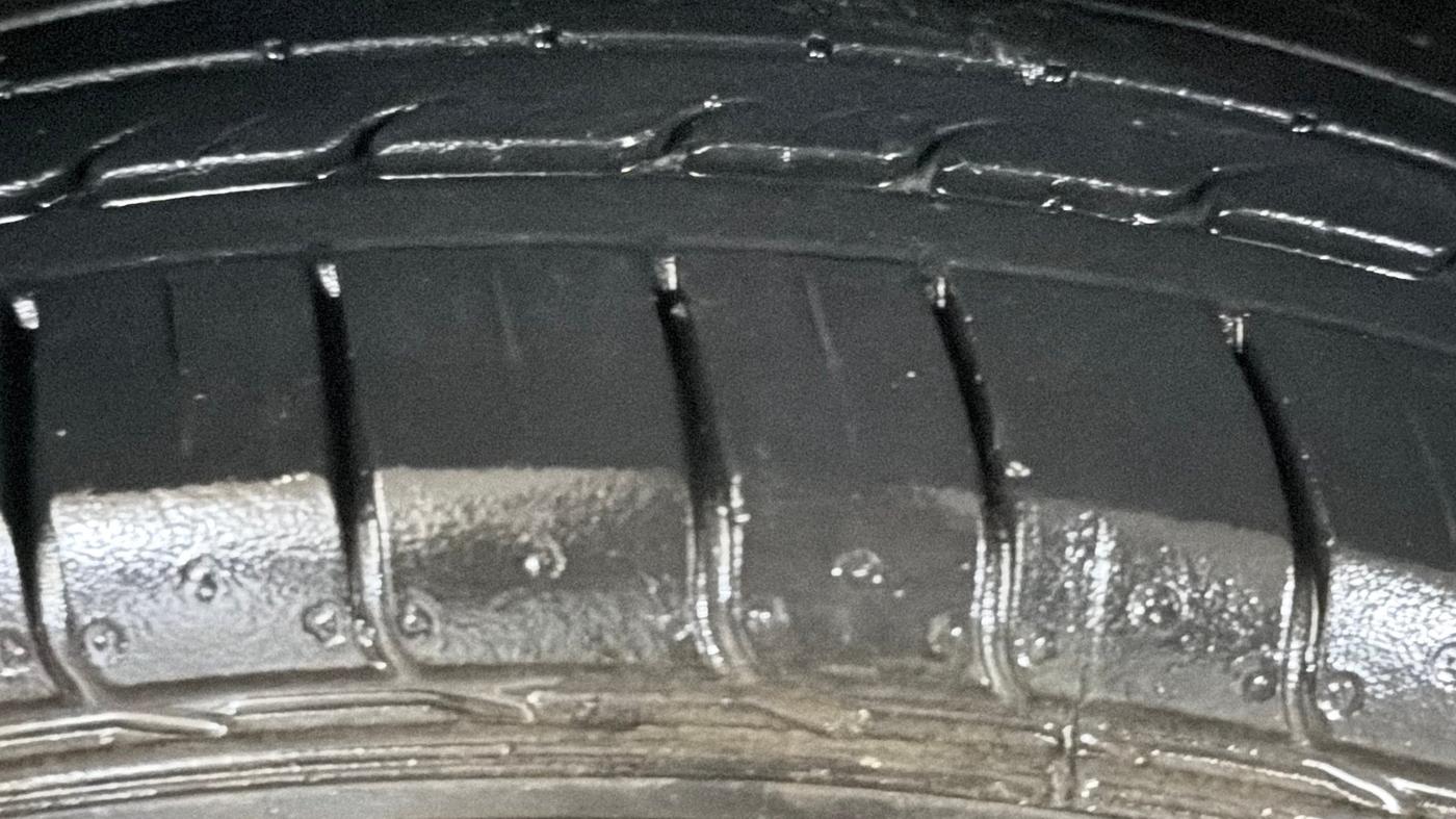 2022 Tata NEXON XE PETROL, Petrol, Manual, 34,483 km, Right Front Tyre Tread