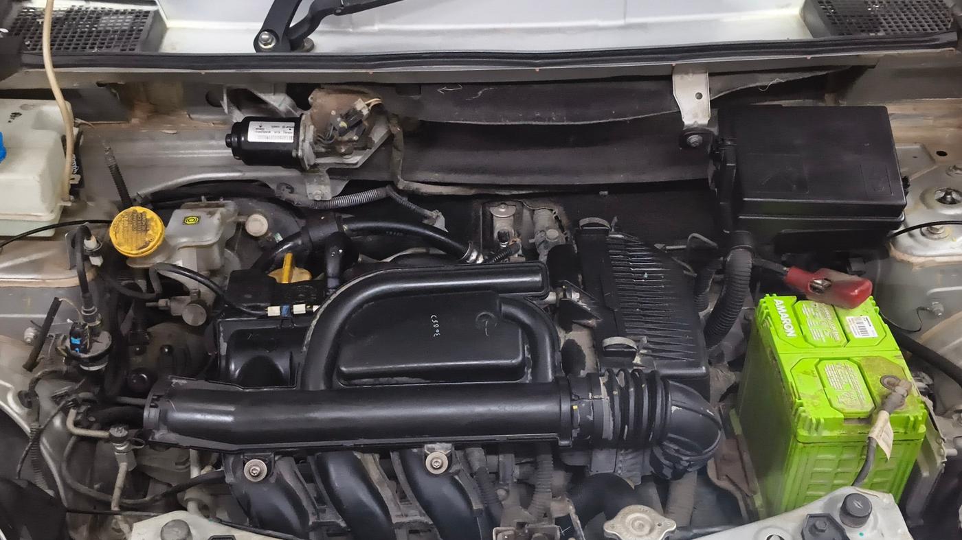 2020 Renault Kwid RXT 1.0 (O), Petrol, Manual, 51,694 km, Engine View