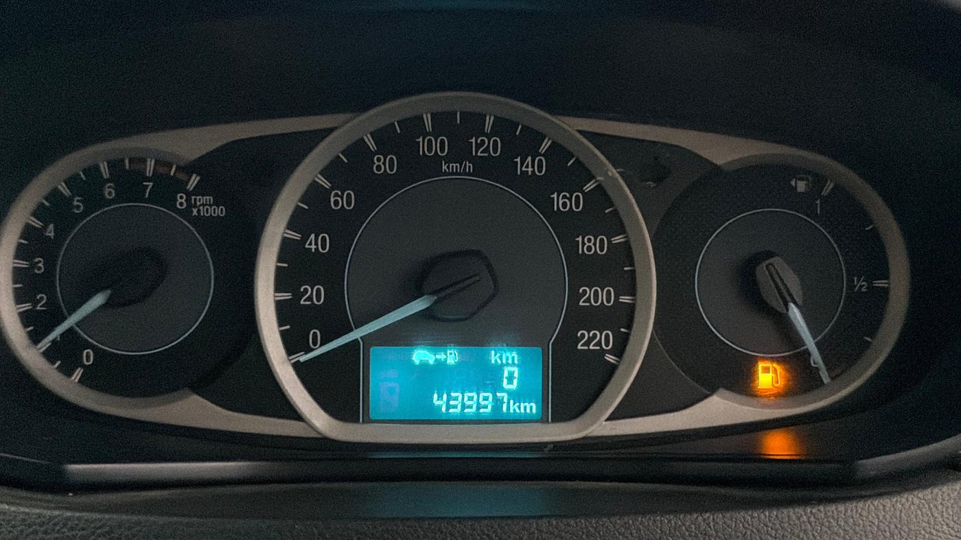 2017 Ford Figo Aspire TITANIUM 1.2 PETROL, Petrol, Manual, 43,988 km, Odometer Image