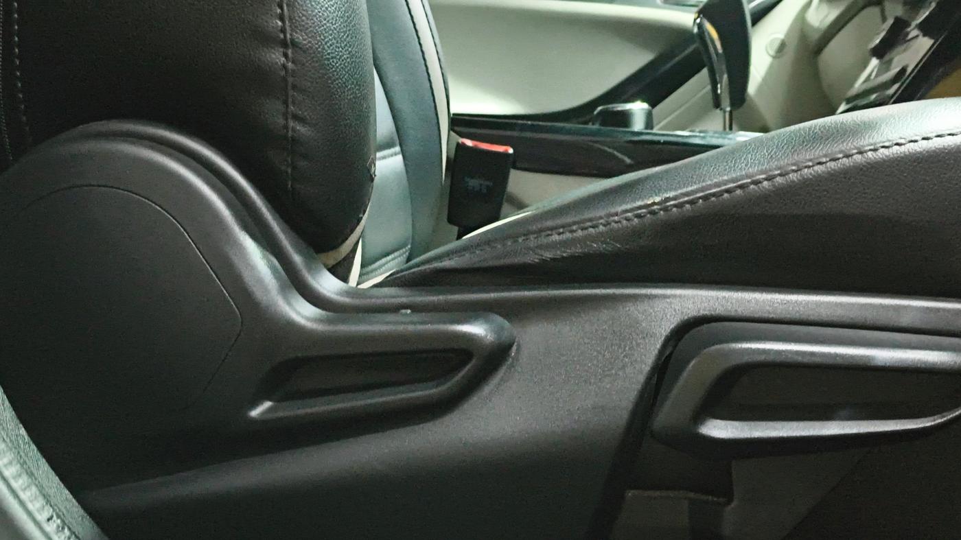 2021 Tata NEXON XZA PLUS SUNROOF PETROL, Petrol, Automatic, 50,314 km, Driver Side Adjustment Panel