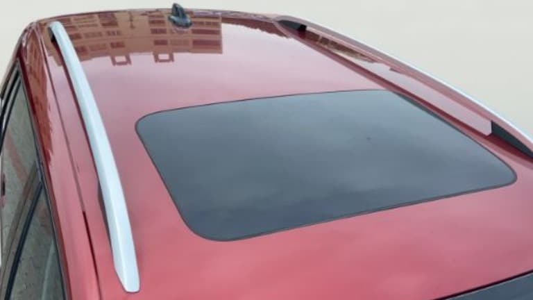2022 Volkswagen TAIGUN TOPLINE 1.0 TSI AT, Petrol, Automatic, 36,669 km, Moonroof/ Sunroof