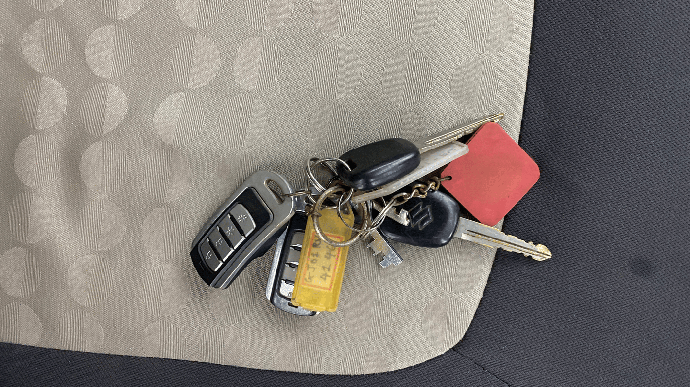 2016 Maruti Celerio VXI CNG, CNG, Manual, 82,751 km, Key Close Up