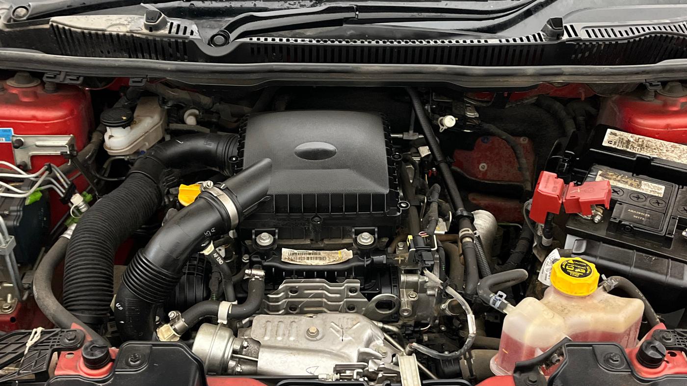 2025 Tata Curvv Creative S 1.2 Petrol 6MT, Petrol, Manual, 11,481 km, Engine View