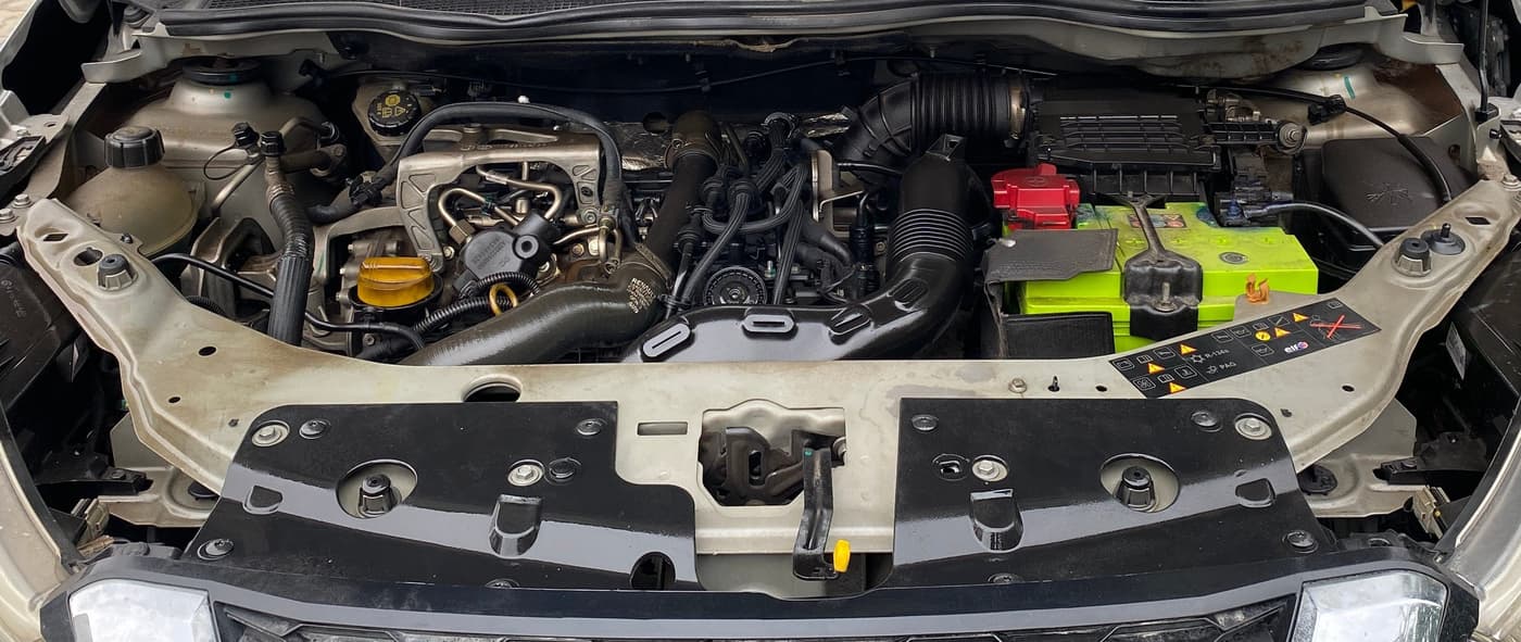 2020 Nissan Kicks XV TURBO 1.3 CVT, Petrol, Automatic, 83,462 km, Engine View