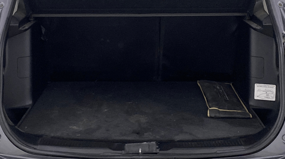 2020 Maruti S Cross ZETA AT 1.5, Petrol, Automatic, 85,969 km, Boot Inside