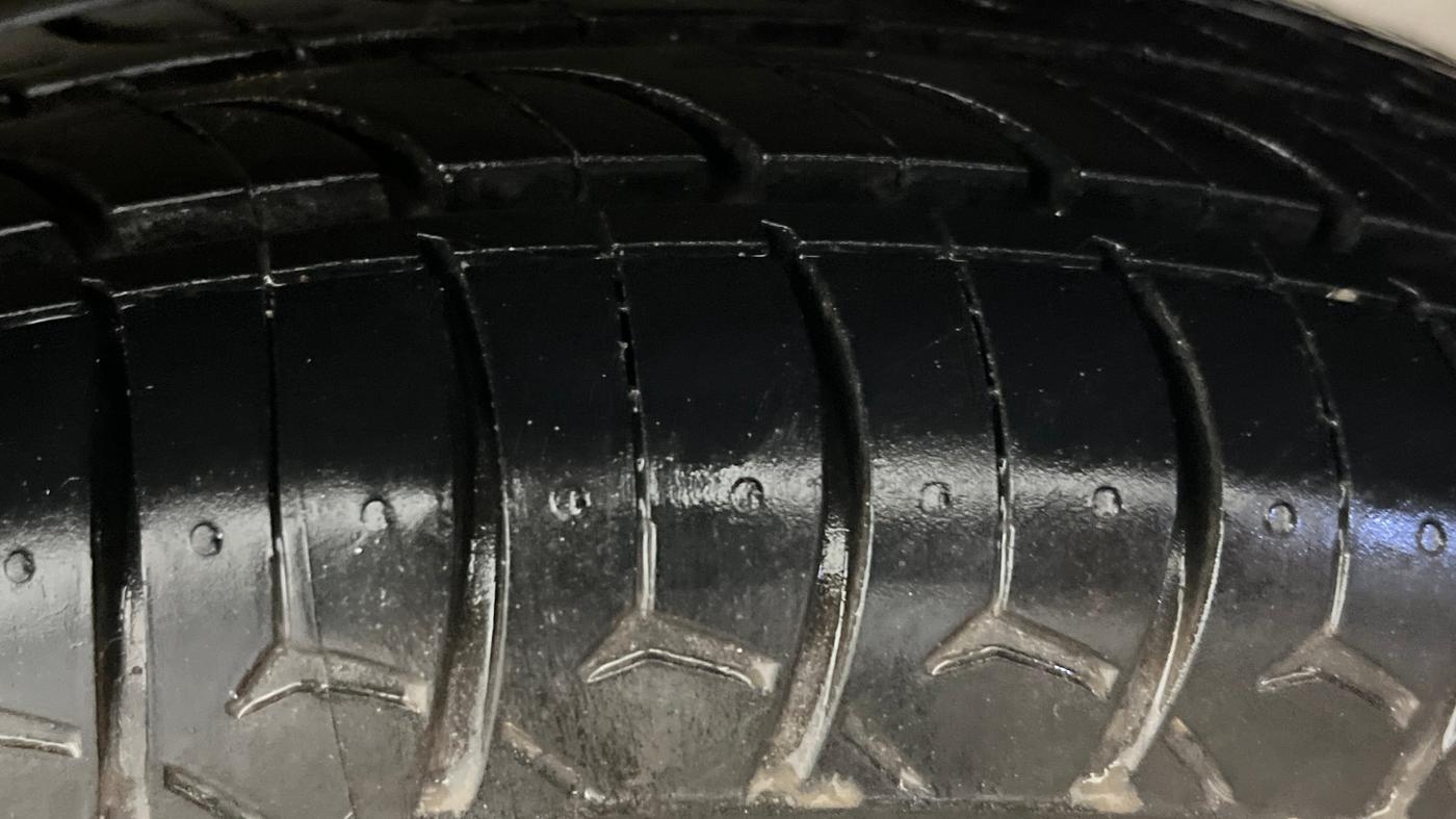 2022 Maruti Alto LXI OPT CNG, CNG, Manual, 57,945 km, Left Rear Tyre Tread