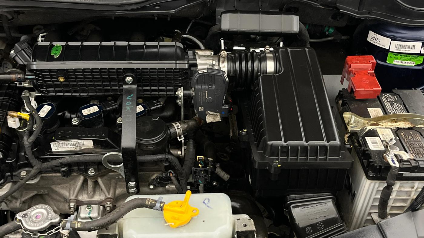 2023 Tata ALTROZ XZ PLUS PETROL, Petrol, Manual, 19,861 km, Engine View - Left