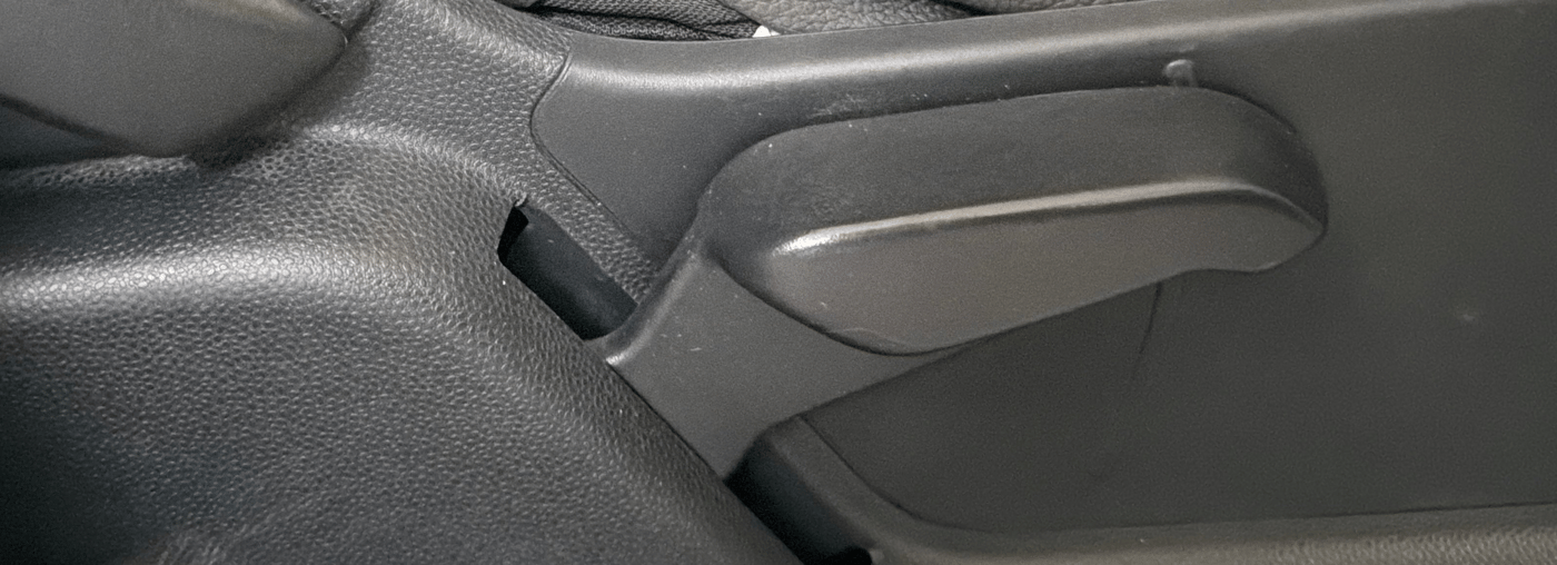 2013 Ford Ecosport TITANIUM 1.0L ECOBOOST (OPT), Petrol, Manual, 60,341 km, Driver Side Adjustment Panel