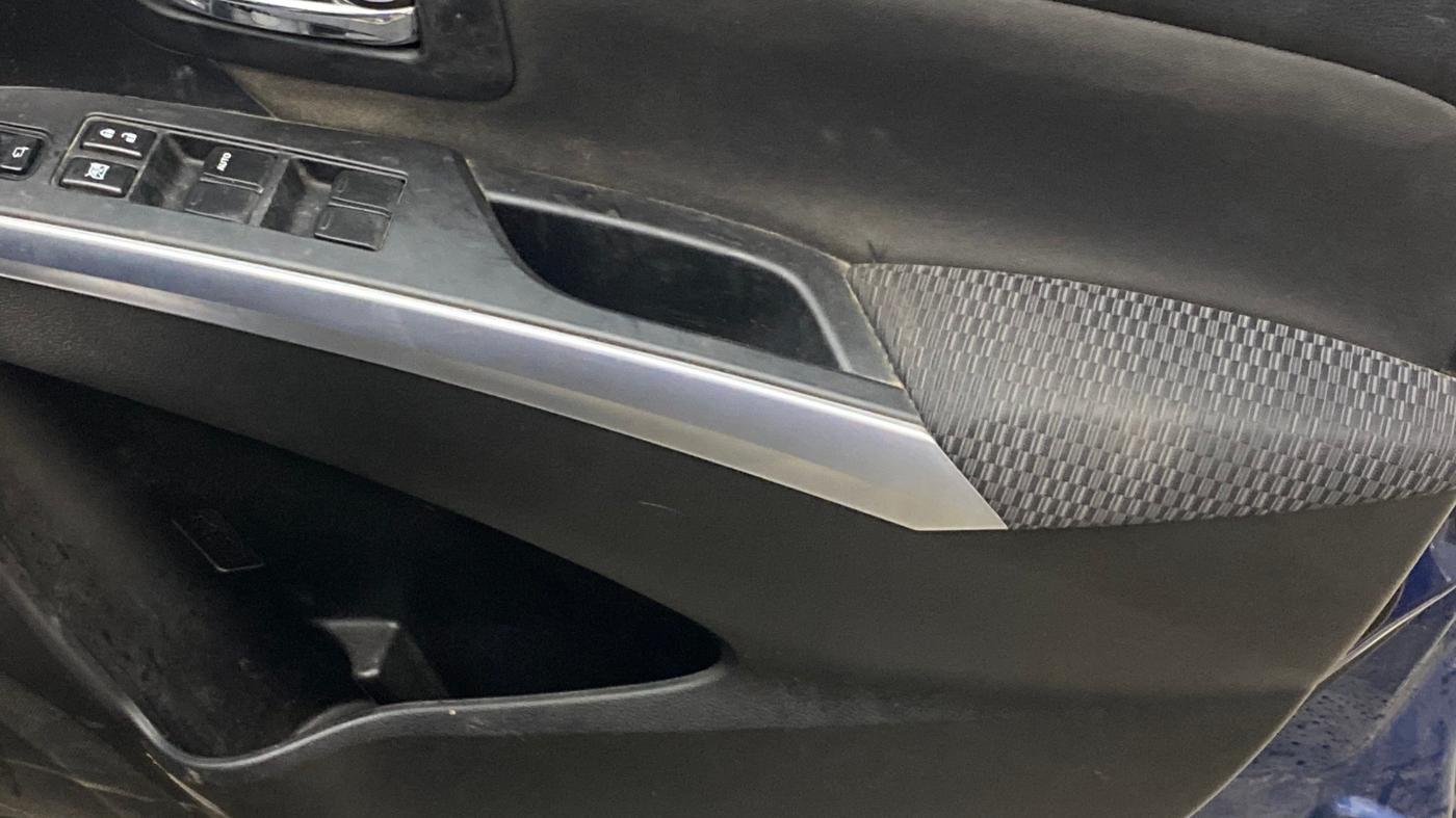 2022 Maruti S Cross ZETA 1.5, Petrol, Manual, 75,753 km, Driver Side Door Panels Control