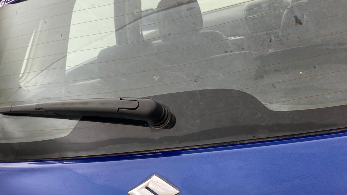 2022 Maruti Vitara Brezza ZXI PLUS AT DUAL TONE SHVS, Petrol, Automatic, 29,691 km, Rear Wiper