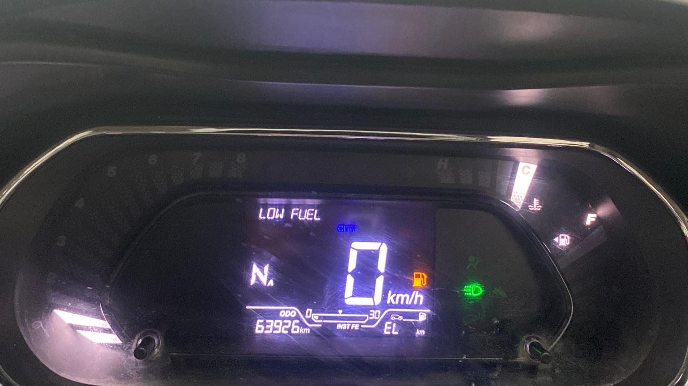 2021 Tata NEXON XMA SUNROOF PETROL, Petrol, Automatic, 63,925 km, Odometer Image