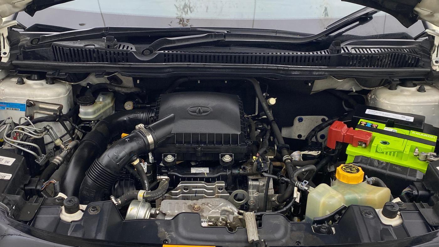 2023 Tata NEXON XZ Plus LUX, Petrol, Manual, 34,354 km, Engine View