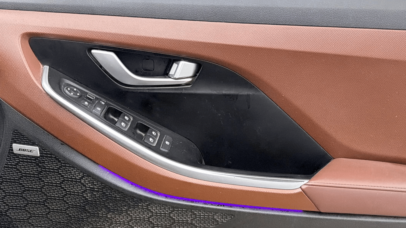 2021 Hyundai ALCAZAR 2.0 SIGNATURE (O) AT 6STR, Petrol, Automatic, 81,228 km, Driver Side Door Panels Control
