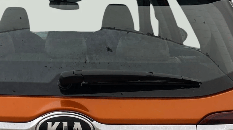 2020 KIA SELTOS GTX PLUS AT 1.5 DIESEL, Diesel, Automatic, 1,00,846 km, Rear Wiper
