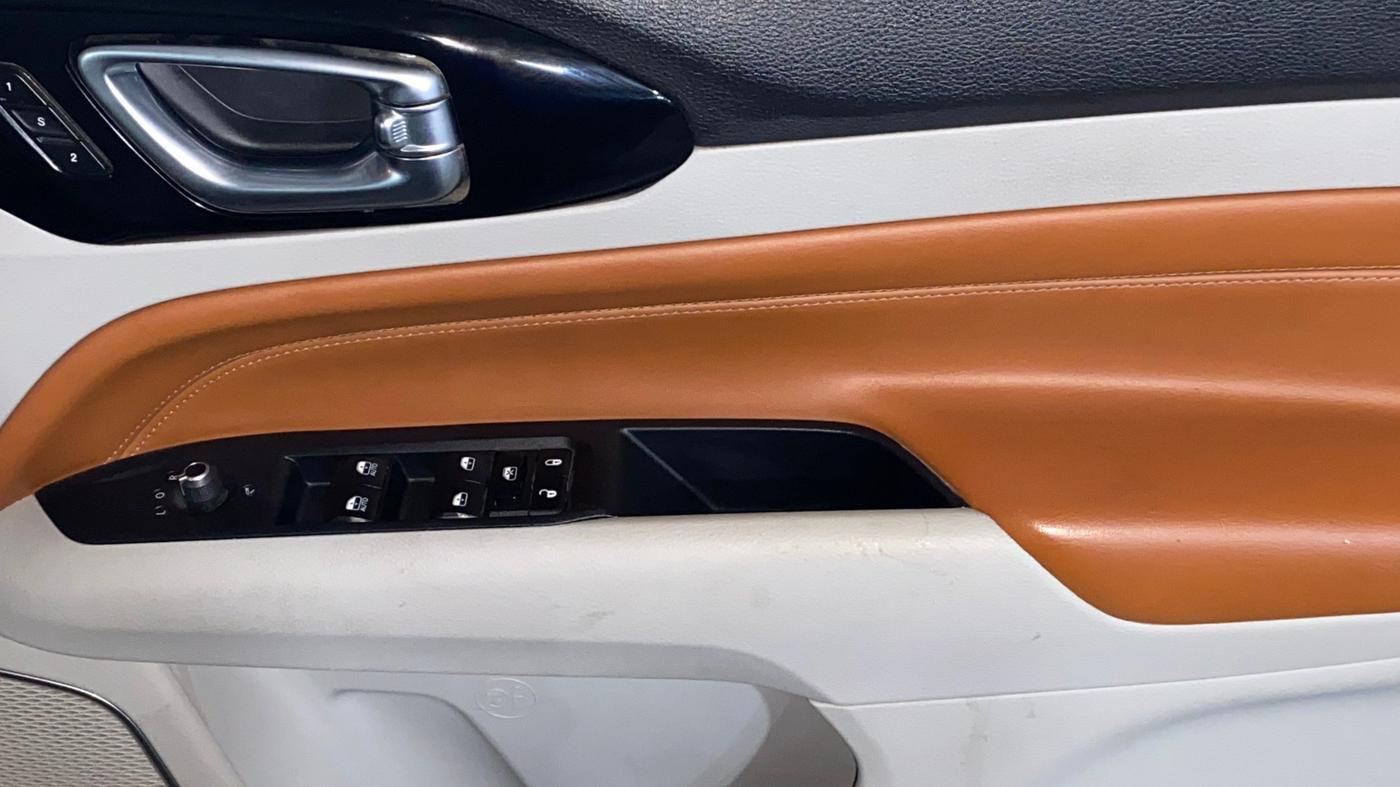 2022 Jeep Compass 80 ANNIVERSARY 2.0 DIESEL 4X4 AT, Diesel, Automatic, 39,510 km, Driver Side Door Panels Control