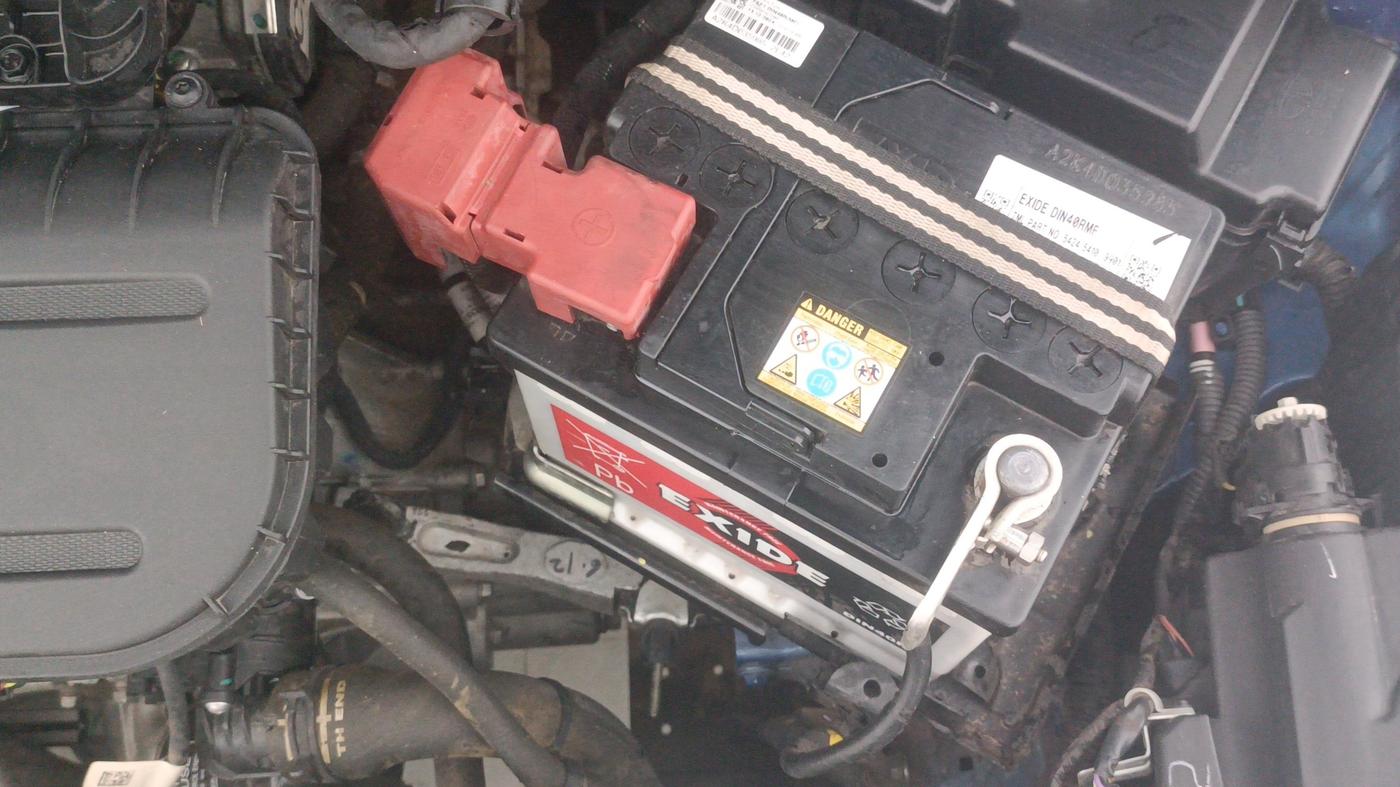 2025 Tata Tiago XZ iCNG, CNG, Manual, 8,611 km, Engine View - Left