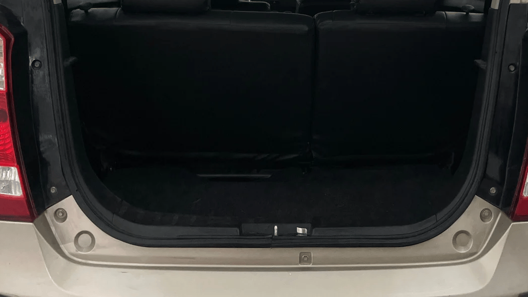 2015 Maruti Wagon R 1.0 LXI, Petrol, Manual, 38,895 km, Boot Inside