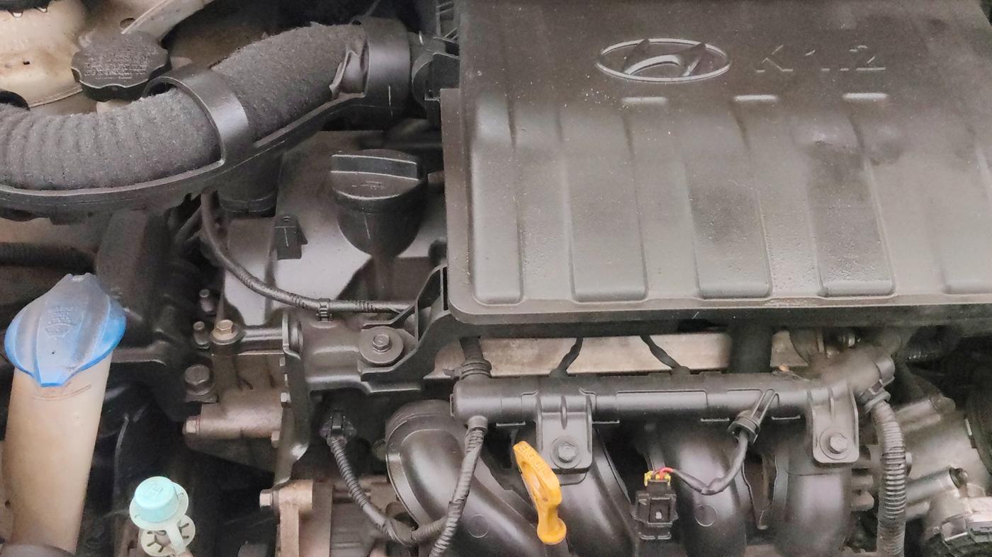 2015 Hyundai Xcent S 1.2, Petrol, Manual, 21,712 km, Engine View - Right