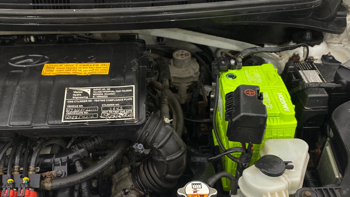 2018 Hyundai Xcent S 1.2, CNG, Manual, 99,263 km, Engine View - Left