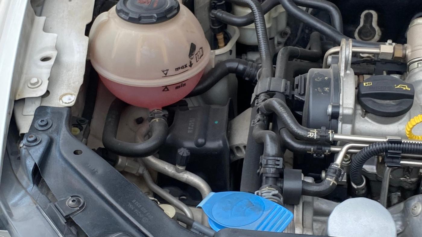 2019 Volkswagen Vento 1.2 TSI HIGHLINE PLUS AT, Petrol, Automatic, 57,673 km, Engine View - Right