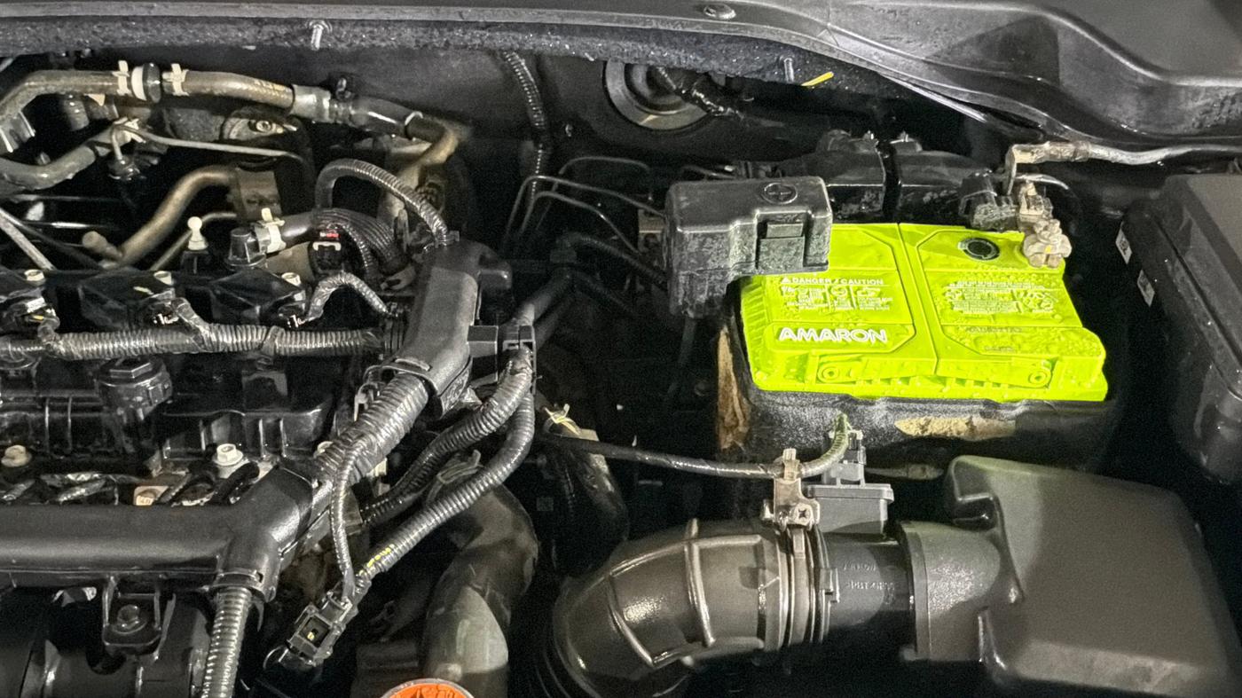 2022 KIA SONET HTK 1.2, Petrol, Manual, 31,406 km, Engine View - Left