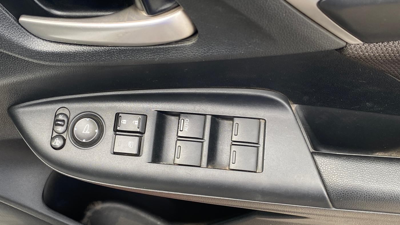 2021 Honda WR-V 1.2L I-VTEC VX MT, Petrol, Manual, 6,044 km, Driver Side Door Panels Control