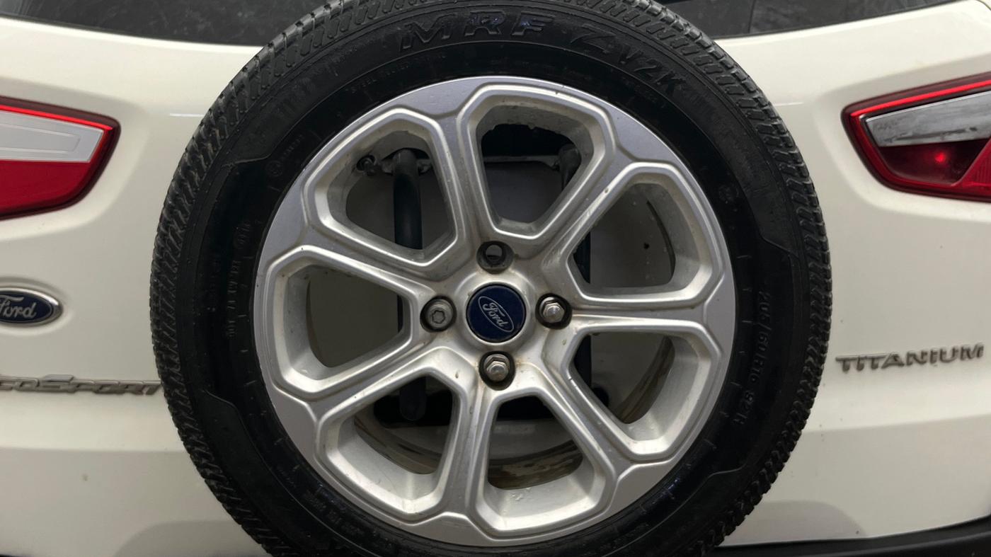 2020 Ford Ecosport TITANIUM + 1.5L PETROL AT, Petrol, Automatic, 32,462 km, Spare Tyre