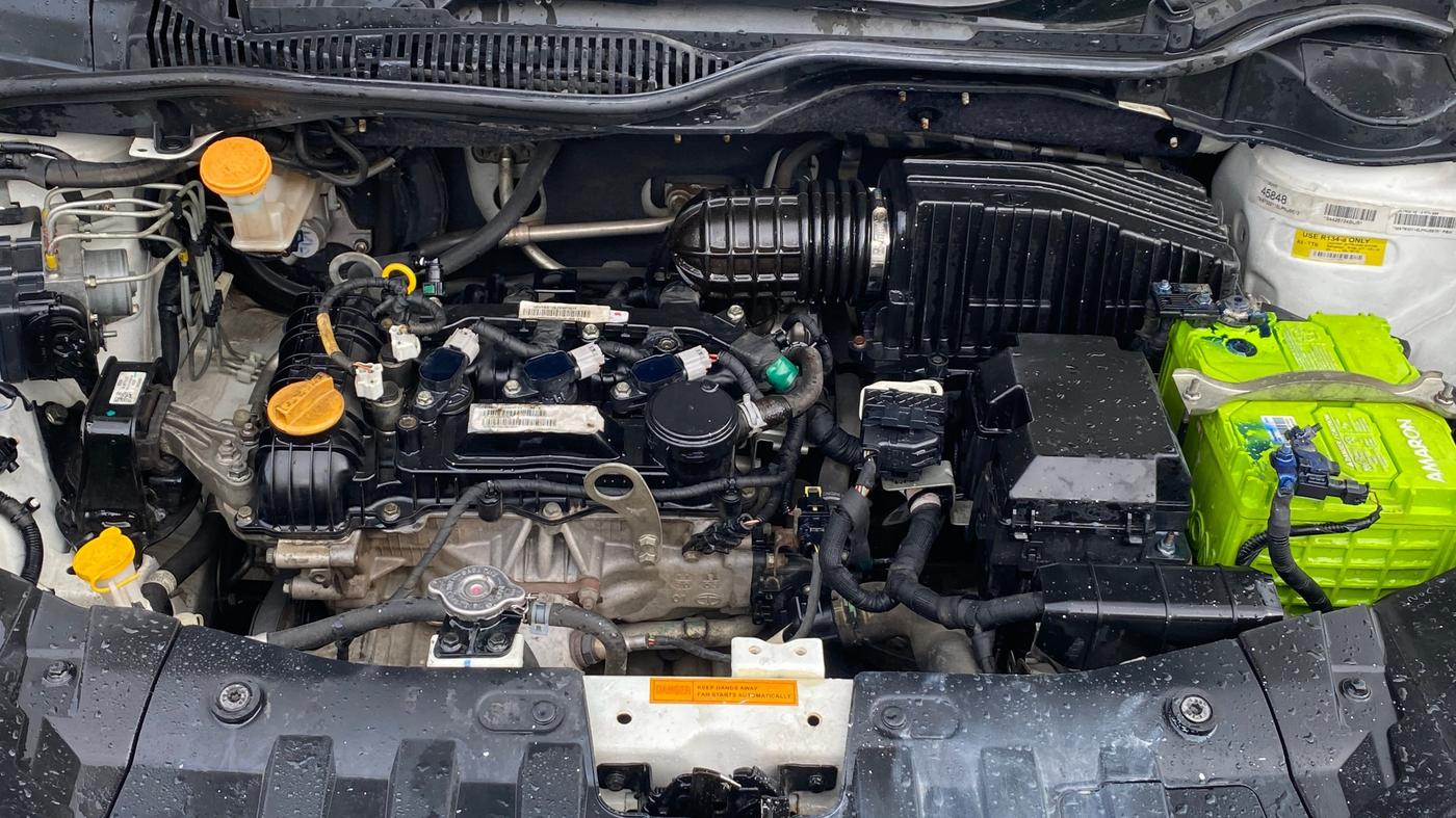 2020 Tata ALTROZ XZ PETROL, Petrol, Manual, 52,861 km, Engine View