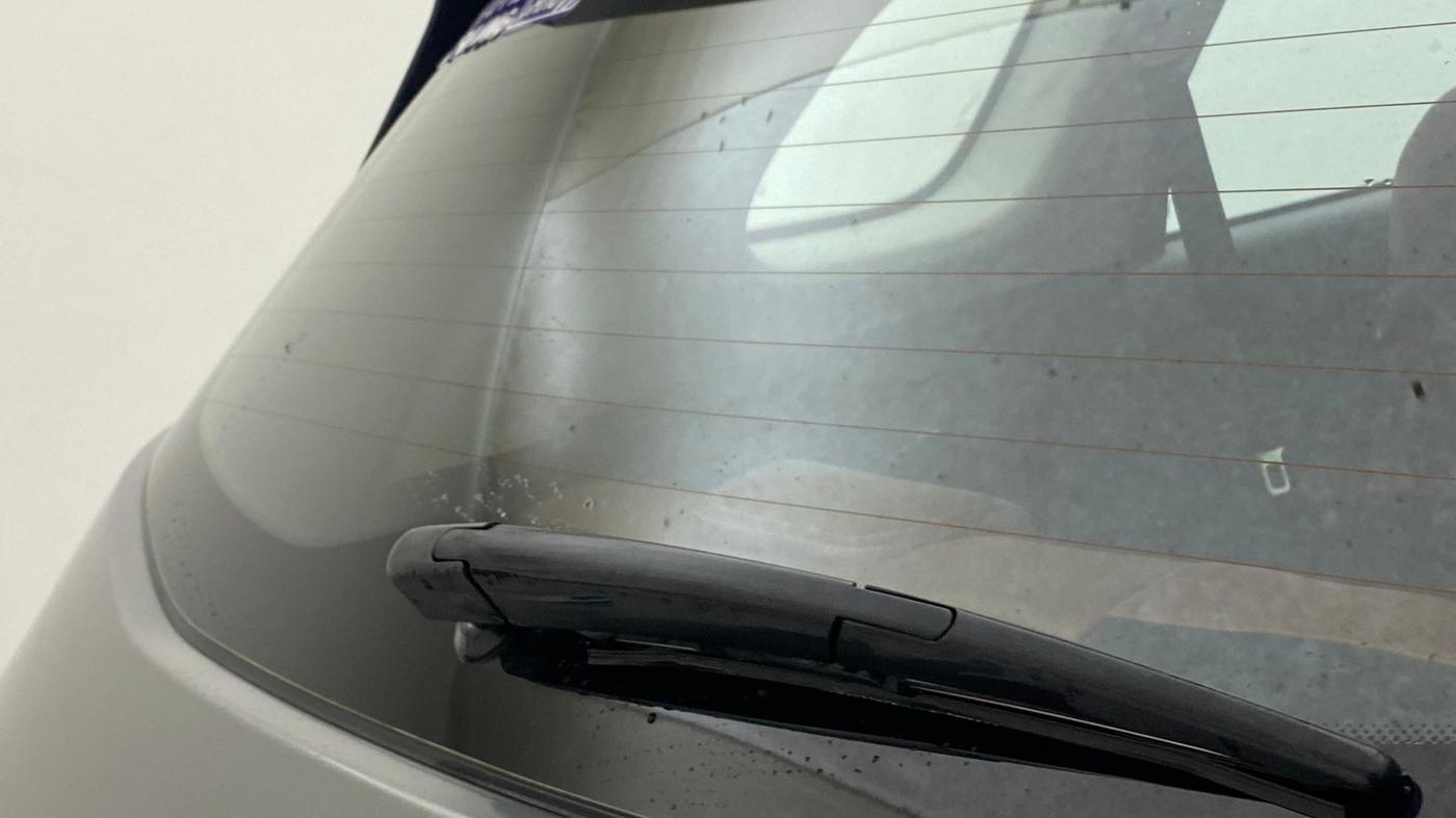 2020 MG HECTOR PLUS SHARP 1.5 PETROL TURBO DCT 6-STR, Petrol, Automatic, 41,145 km, Rear Wiper