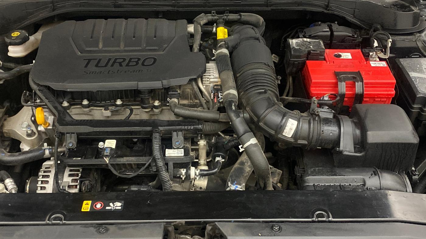 2023 Hyundai Verna SX (O) 1.5 TURBO PETROL MT, Petrol, Manual, 41,917 km, Engine View