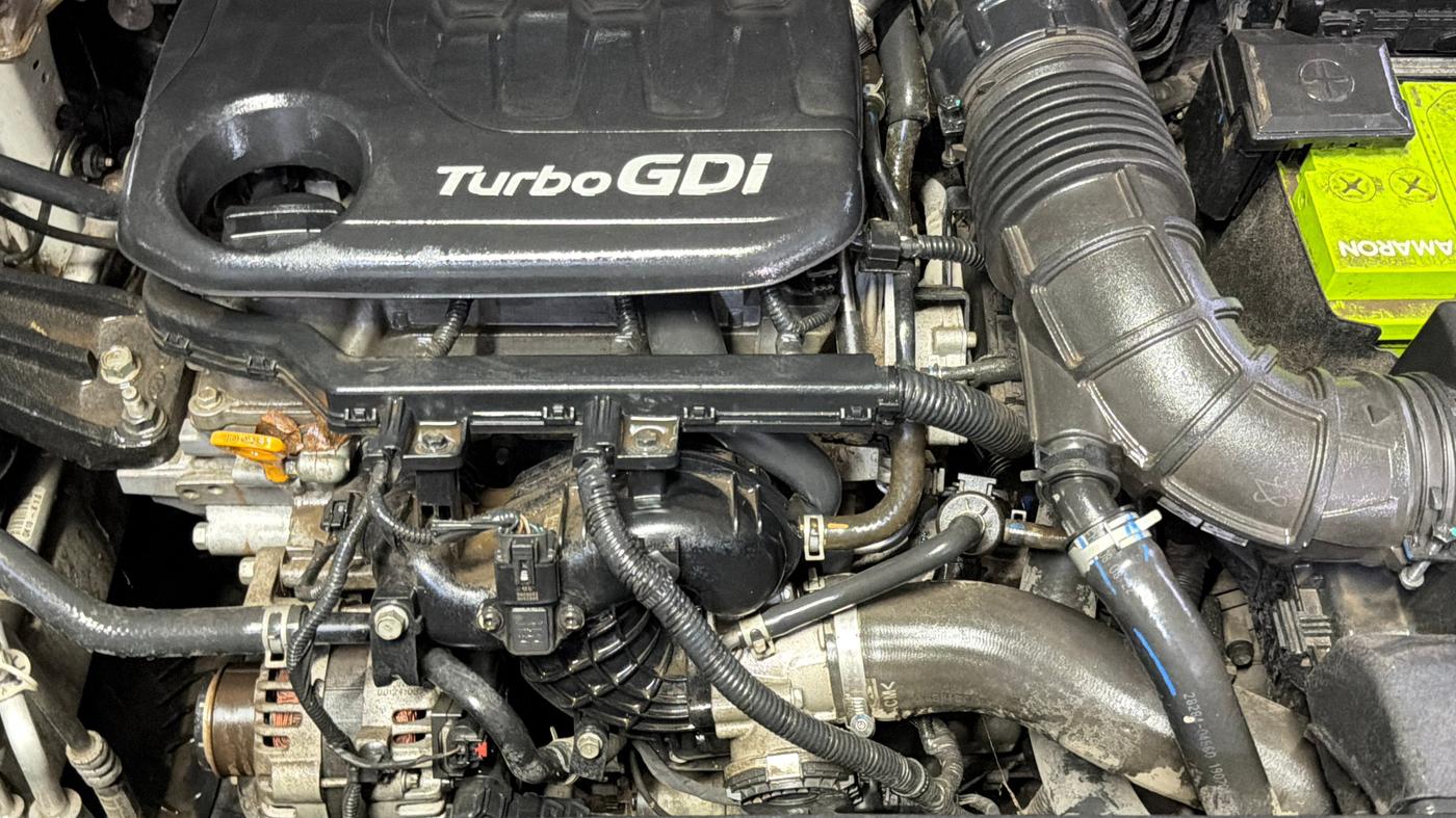 2019 Hyundai VENUE SX 1.0 TURBO, Petrol, Manual, 58,255 km, Engine View