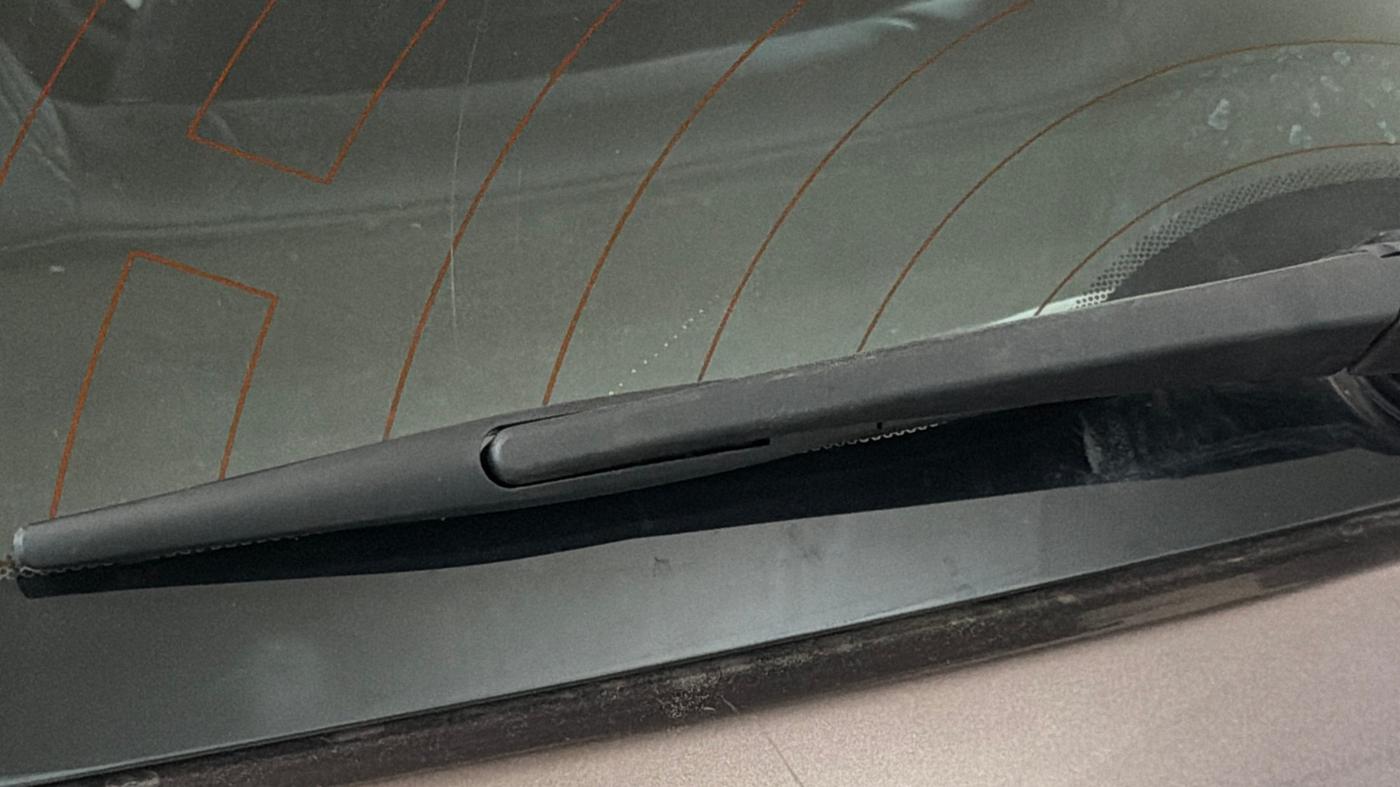 2017 Tata Tiago XZ PETROL, Petrol, Manual, 99,228 km, Rear Wiper