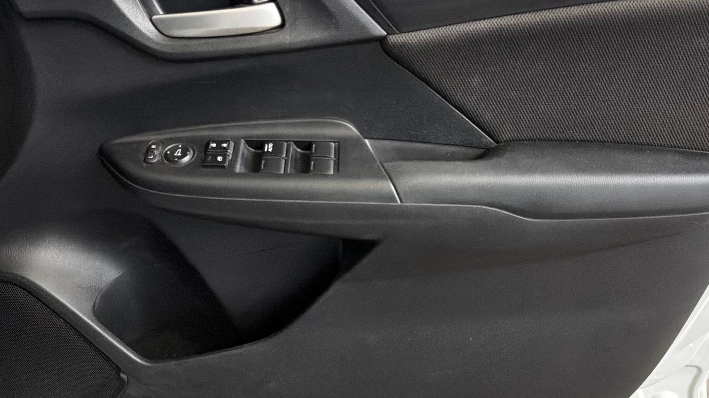 2022 Honda WR-V 1.2L I-VTEC SV MT, Petrol, Manual, 66,482 km, Driver Side Door Panels Control