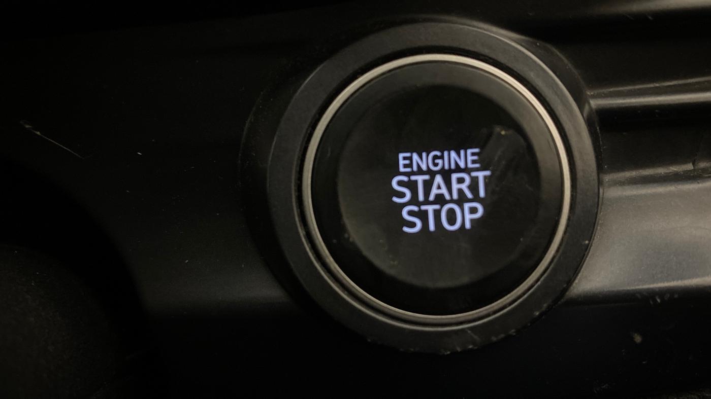 2021 Hyundai NEW I20 ASTA (O) 1.2 MT, Petrol, Manual, 66,855 km, Keyless Start/ Stop Button