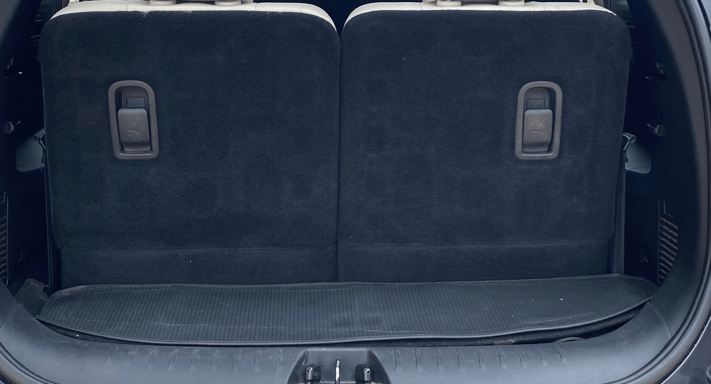 2021 Mahindra XUV700 AX 7 LUXURY P AT 7 STR, Petrol, Automatic, 65,764 km, Boot Inside