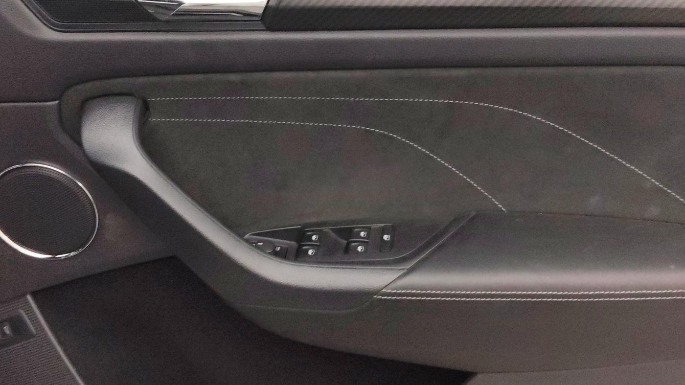 2023 Skoda Kodiaq SPORTLINE, Petrol, Automatic, 44,625 km, Driver Side Door Panels Control