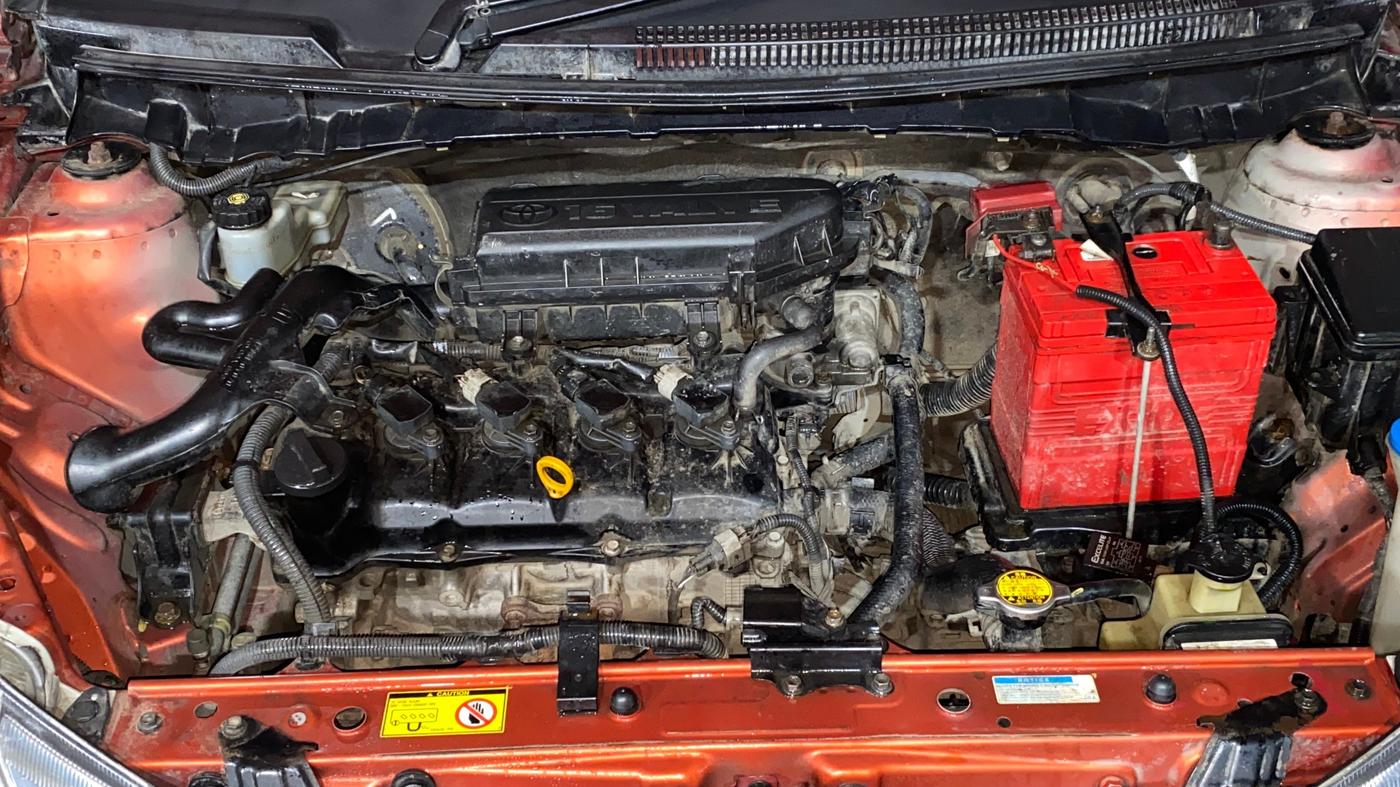 2014 Toyota Etios CROSS 1.5 V, Petrol, Manual, 93,288 km, Engine View