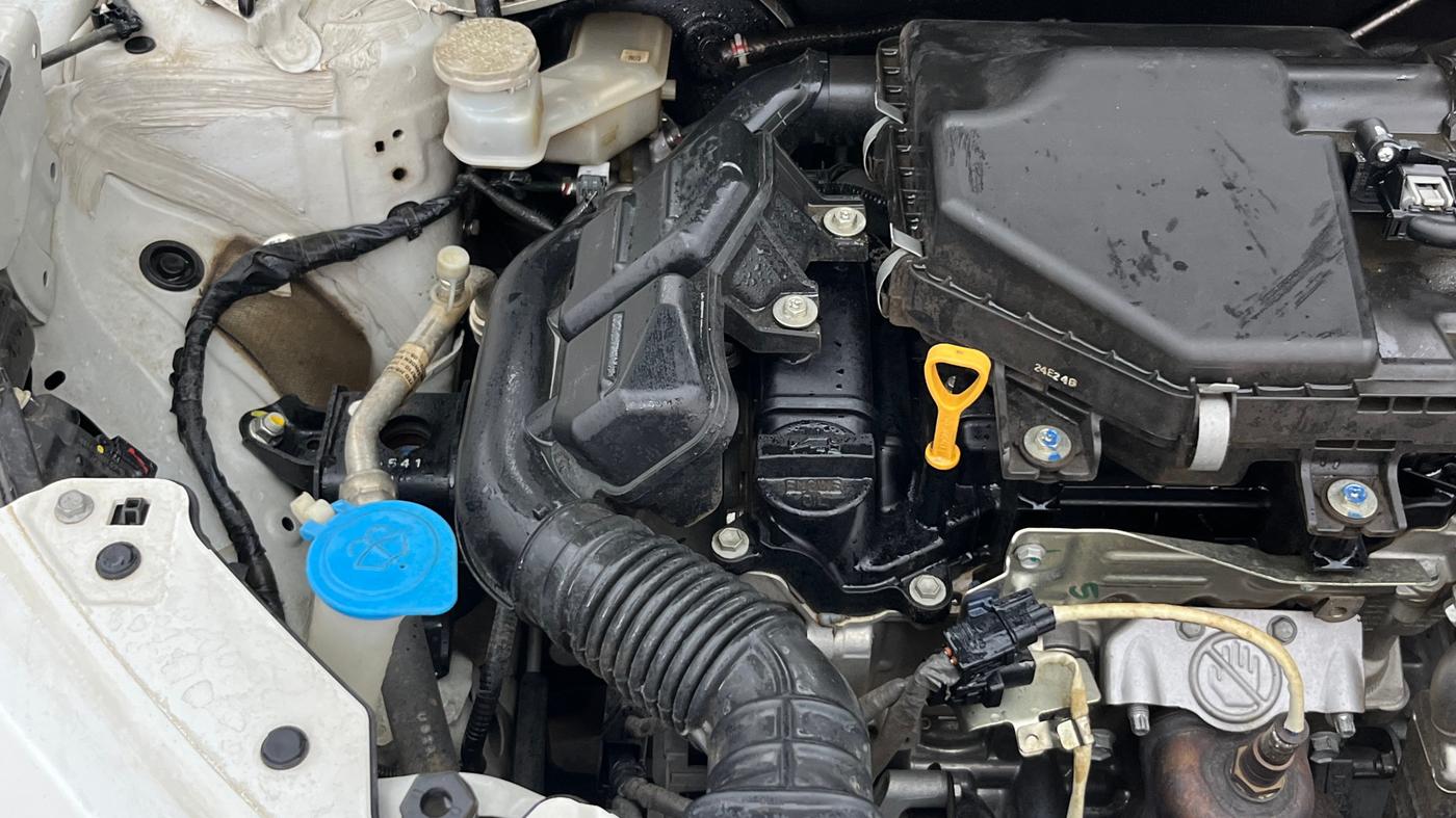 2024 Maruti Swift ZXI PLUS AMT, Petrol, Automatic, 22,202 km, Engine View - Right