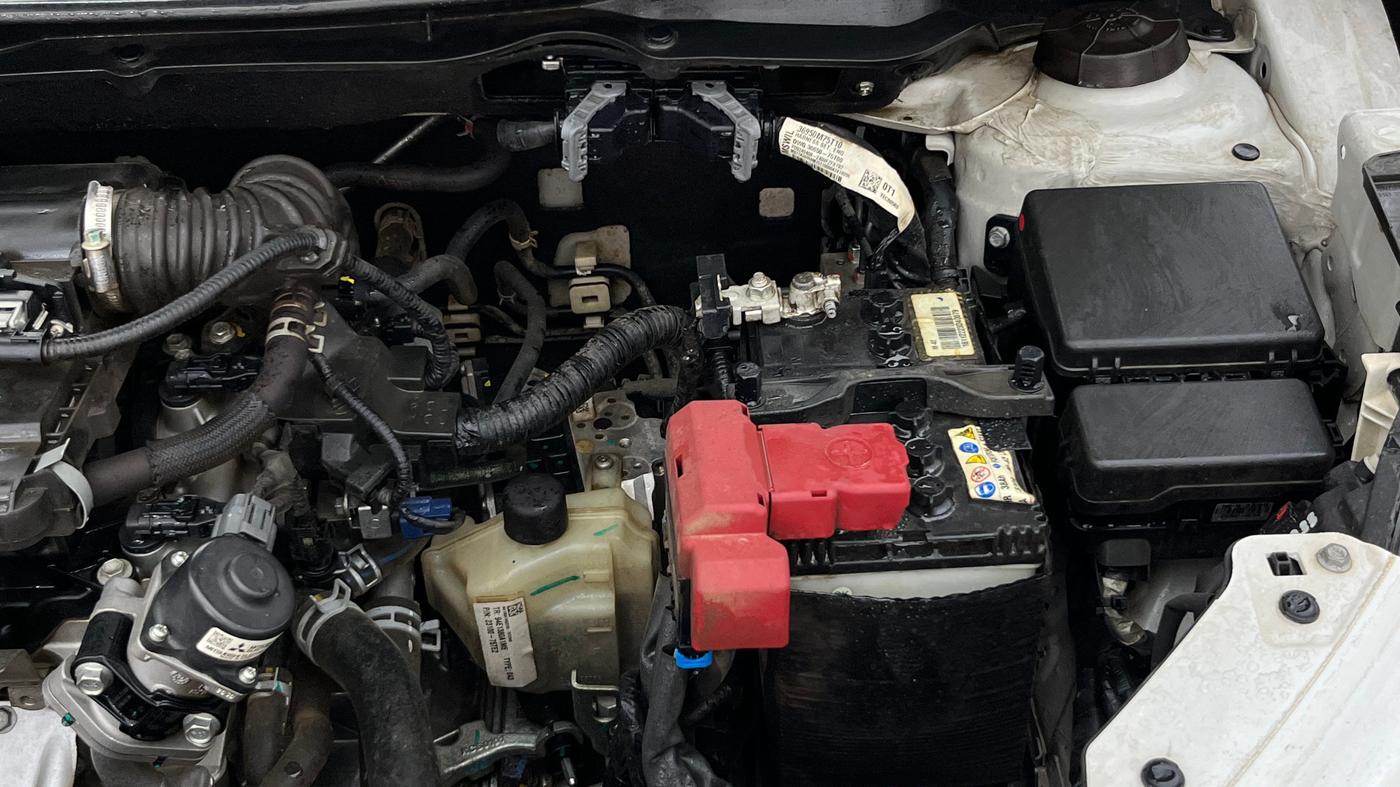 2024 Maruti Swift ZXI PLUS AMT, Petrol, Automatic, 22,202 km, Engine View - Left
