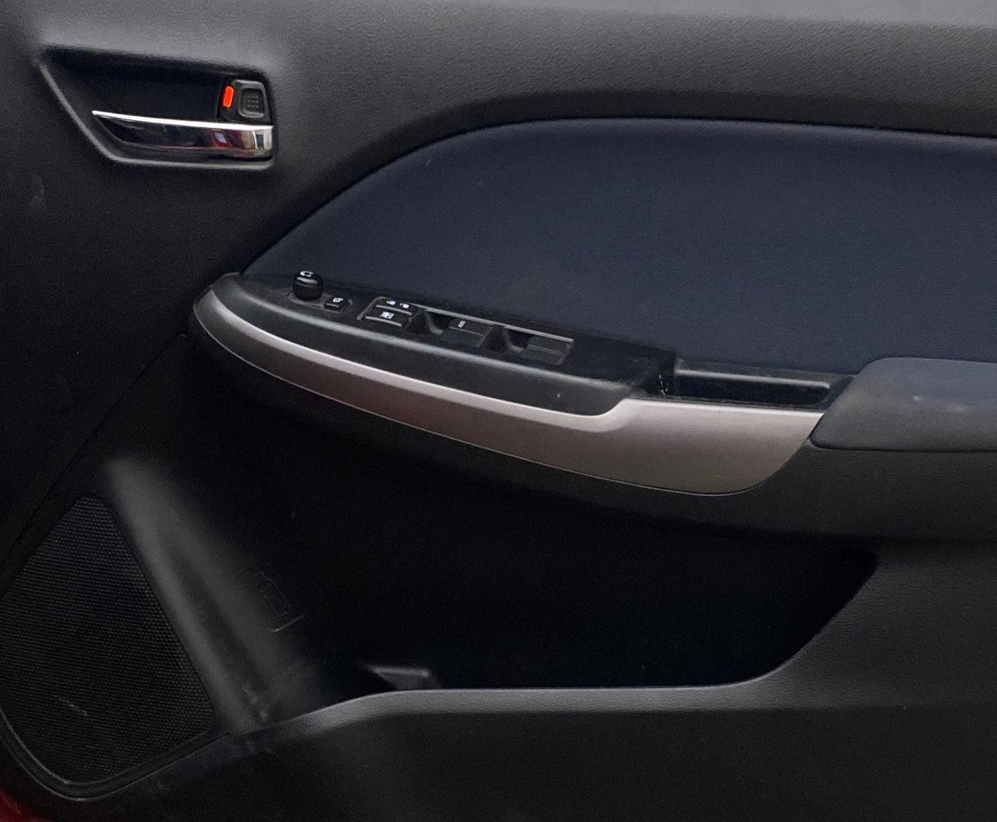 2021 Maruti Baleno ZETA PETROL 1.2, Petrol, Manual, 53,163 km, Driver Side Door Panels Control