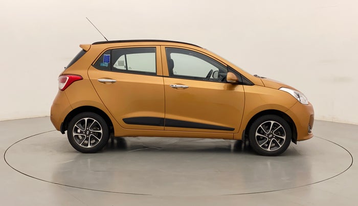 2017 Hyundai Grand i10 ASTA 1.2 KAPPA VTVT, Petrol, Manual, 31,408 km, Right Side View