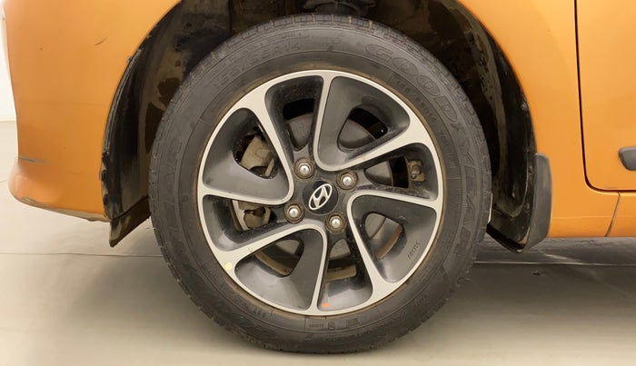 2017 Hyundai Grand i10 ASTA 1.2 KAPPA VTVT, Petrol, Manual, 31,408 km, Left Front Wheel