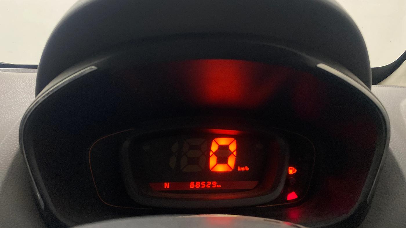 2017 Renault Kwid RXT 1.0 AMT, Petrol, Automatic, 68,498 km, Odometer Image